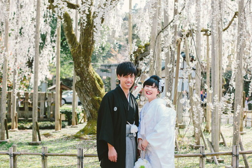 桜の名所・足羽神社で　日本の美を感じる結婚式